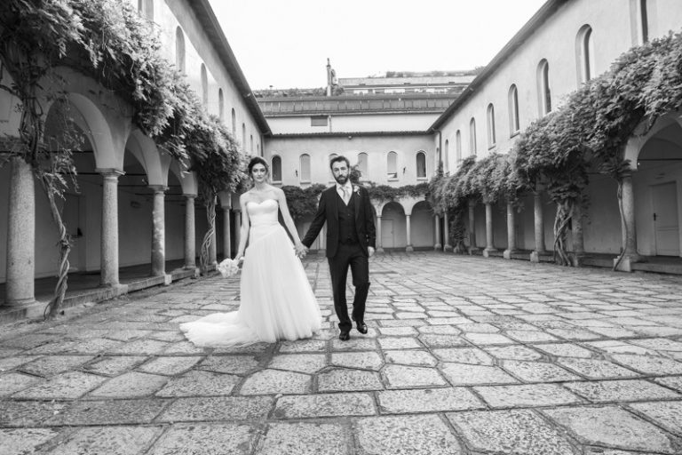 Foto matrimonio a piazza Milano