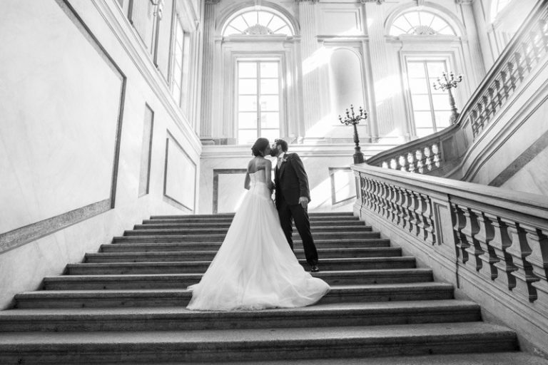 Scala sposi a palazzo Reale comune di milano