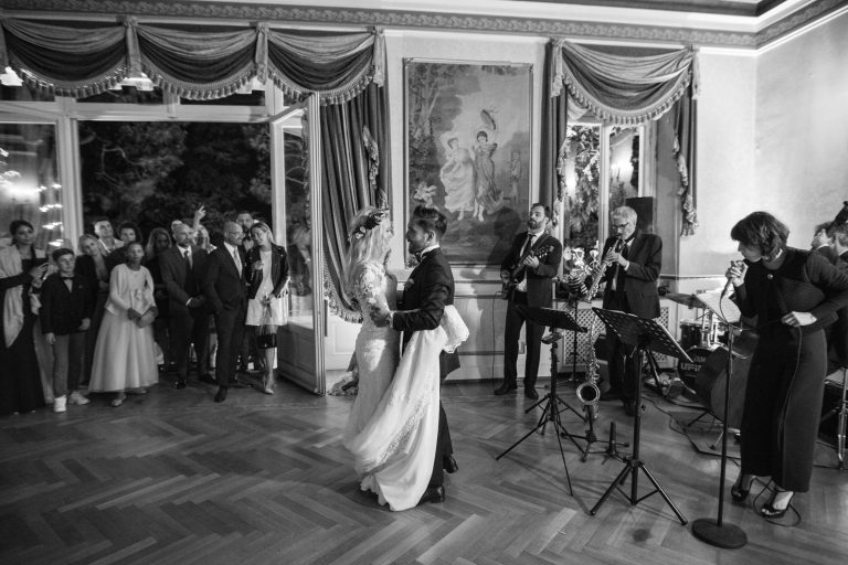 27 primo ballo sposi a Villa Paradeisos