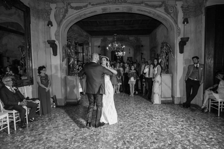 30 primo ballo sposi a Villa Somma Picenardi